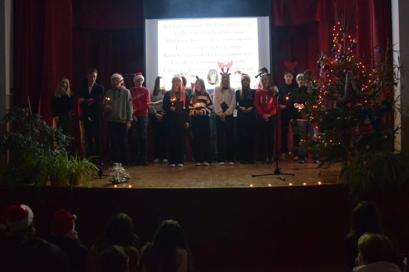 Szkolny koncert kolęd 